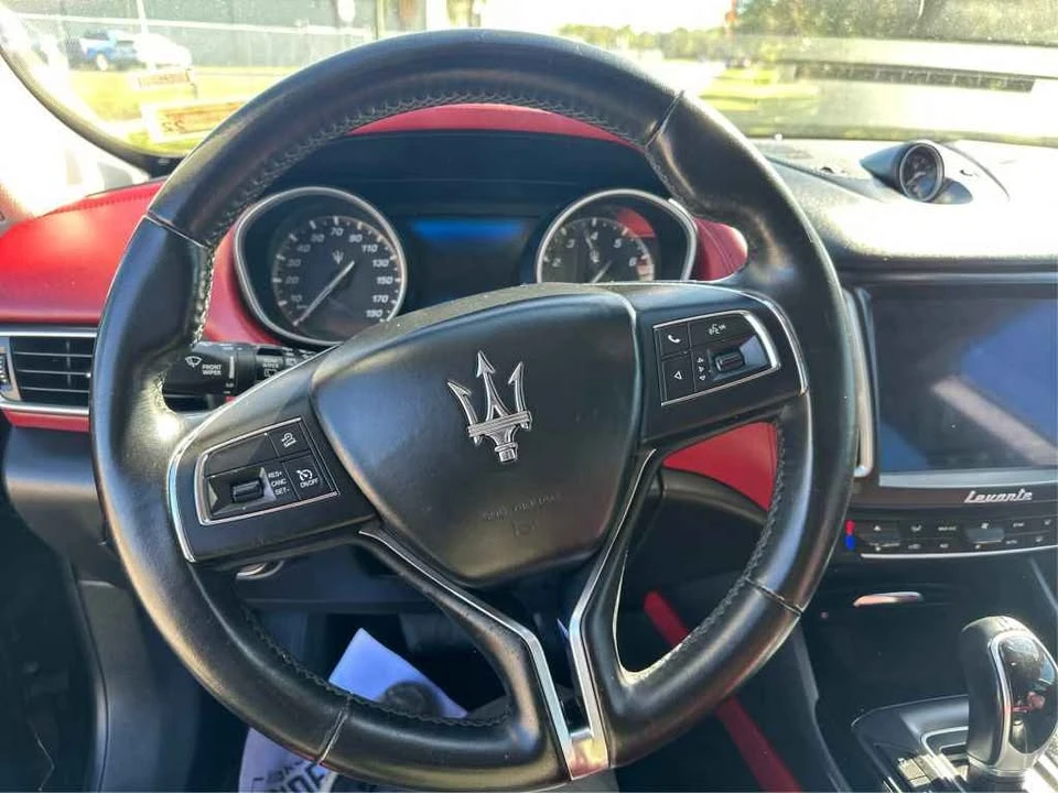 2017 Maserati Levante - Image 15 of 19