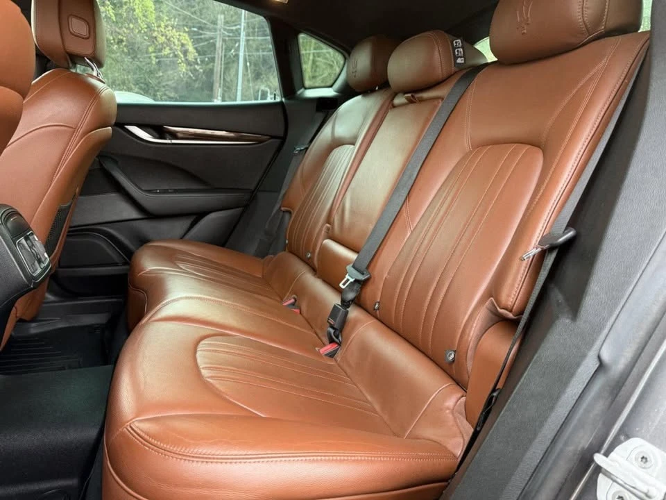 2017 Maserati Levante - Image 12 of 13