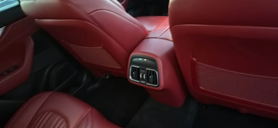2017 Maserati Levante - Image 10 of 16