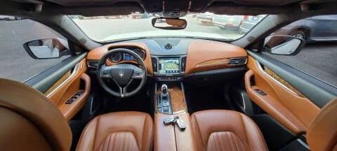 2017 Maserati Levante - Image 13 of 20