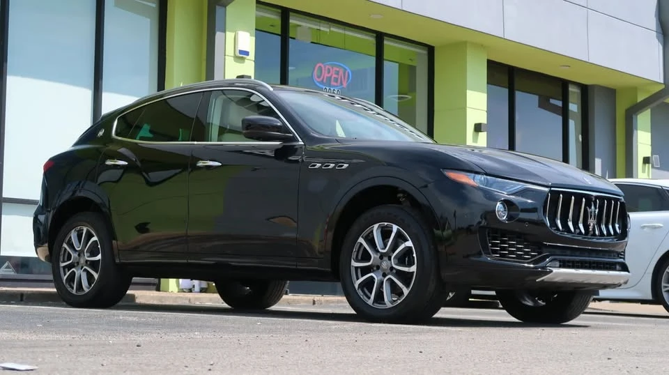 2017 Maserati Levante - Image 4 of 20