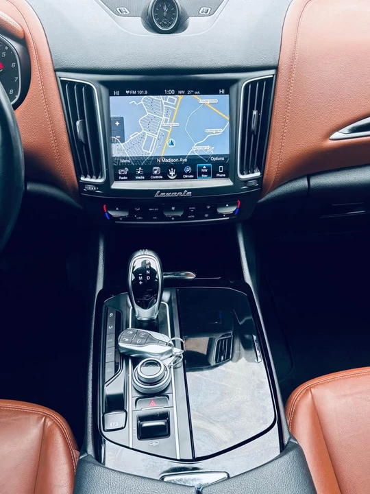 2017 Maserati Levante - Image 14 of 19