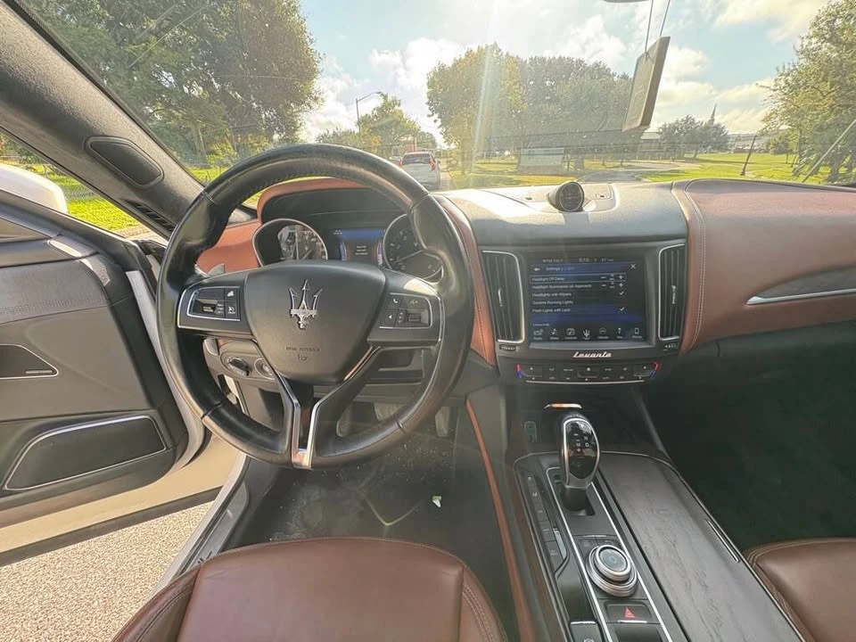 2017 Maserati Levante - Image 15 of 20