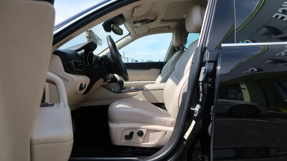 2017 Maserati Levante - Image 14 of 20