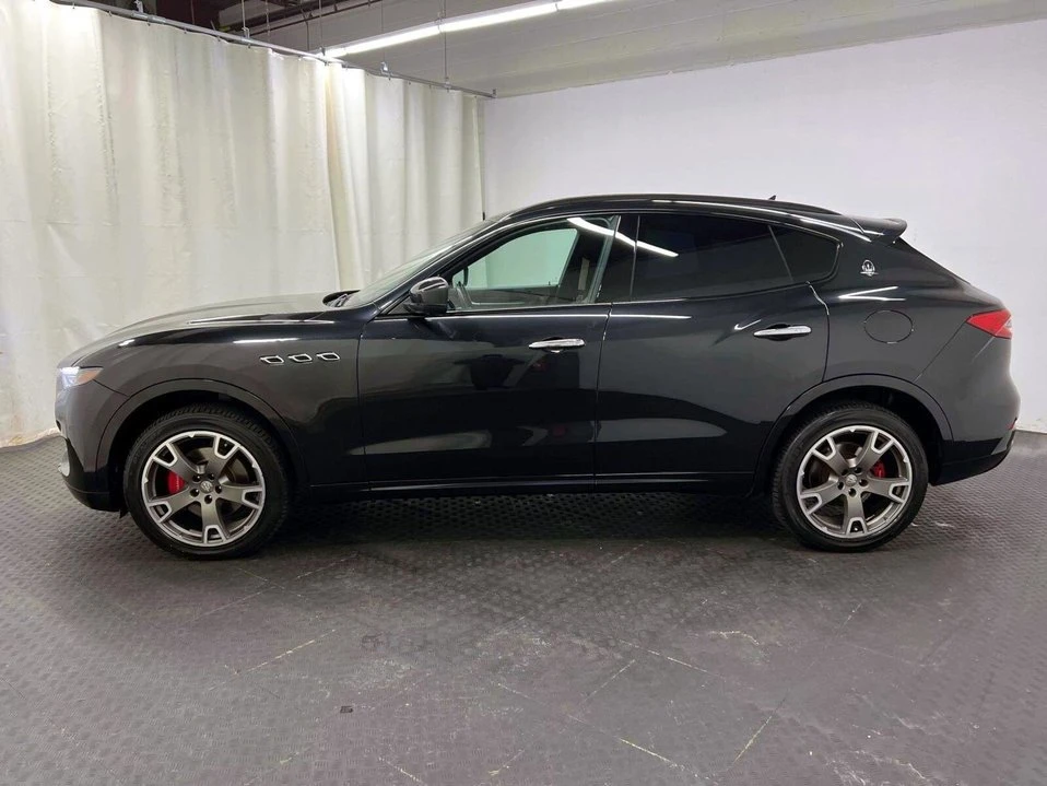 2017 Maserati Levante - Image 9 of 10
