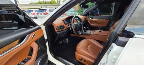 2017 Maserati Levante - Image 15 of 20