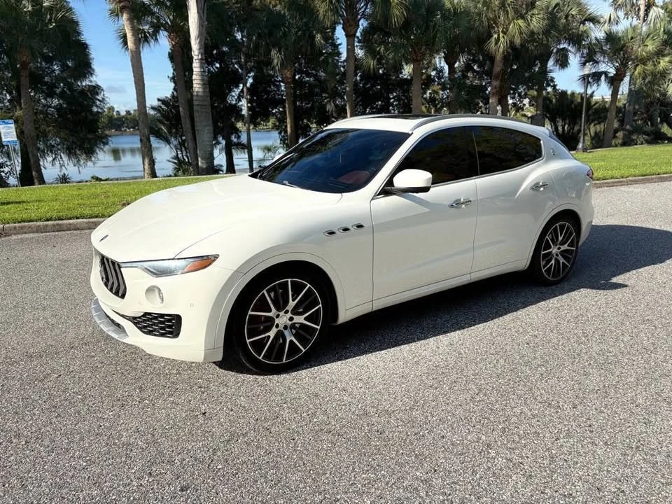 2017 Maserati Levante - Image 2 of 20