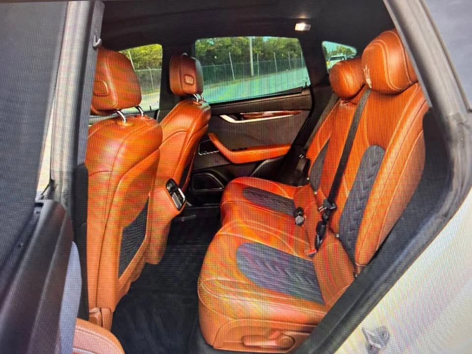 2017 Maserati Levante - Image 7 of 9