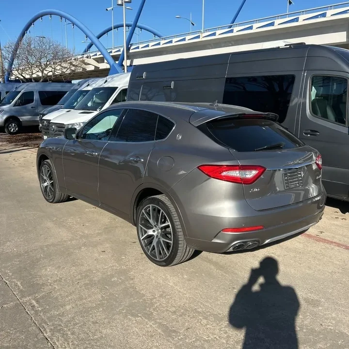 2017 Maserati Levante - Image 9 of 19