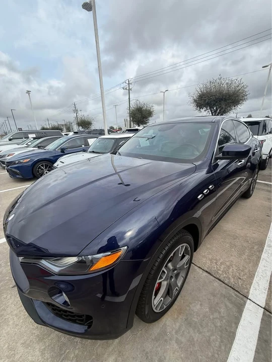 2017 Maserati Levante - Image 2 of 6