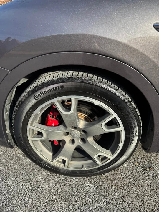 2017 Maserati Levante - Image 17 of 20
