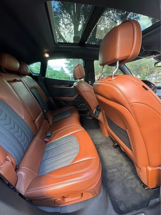 2017 Maserati Levante - Image 7 of 11