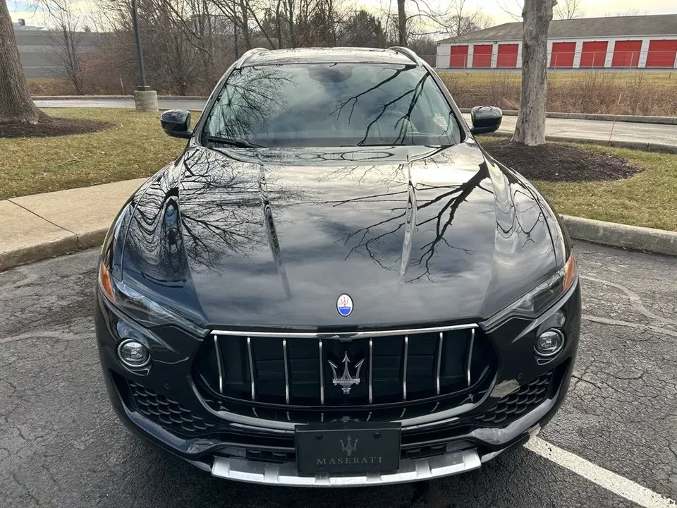 2017 Maserati Levante - Image 11 of 17