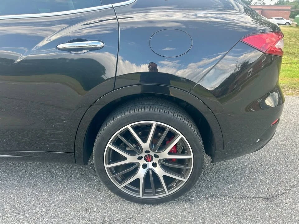 2017 Maserati Levante - Image 5 of 20