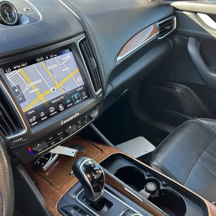 2017 Maserati Levante - Image 17 of 19