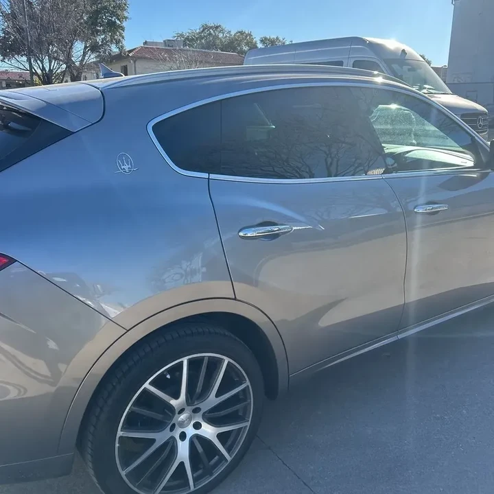 2017 Maserati Levante - Image 10 of 19