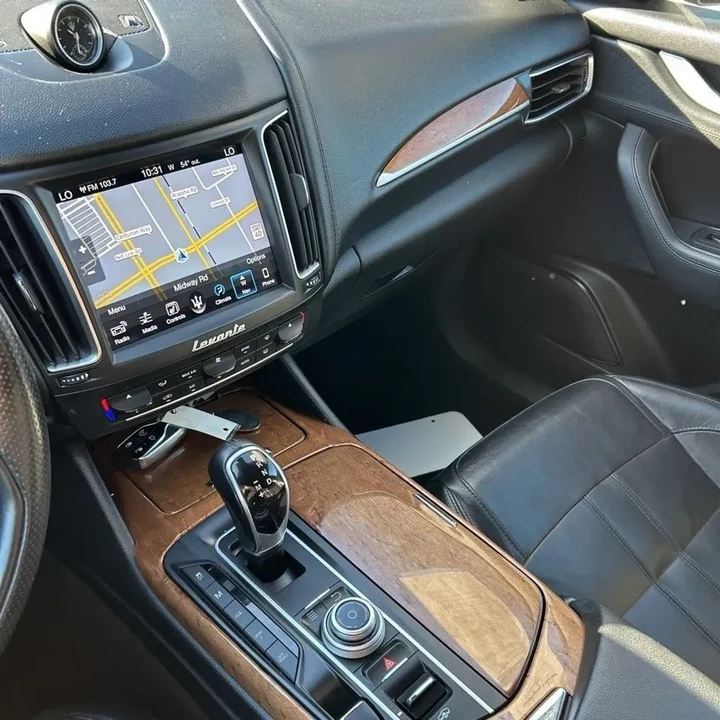 2017 Maserati Levante - Image 16 of 19
