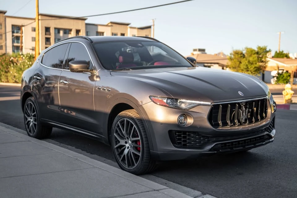 2017 Maserati Levante - Image 7 of 19