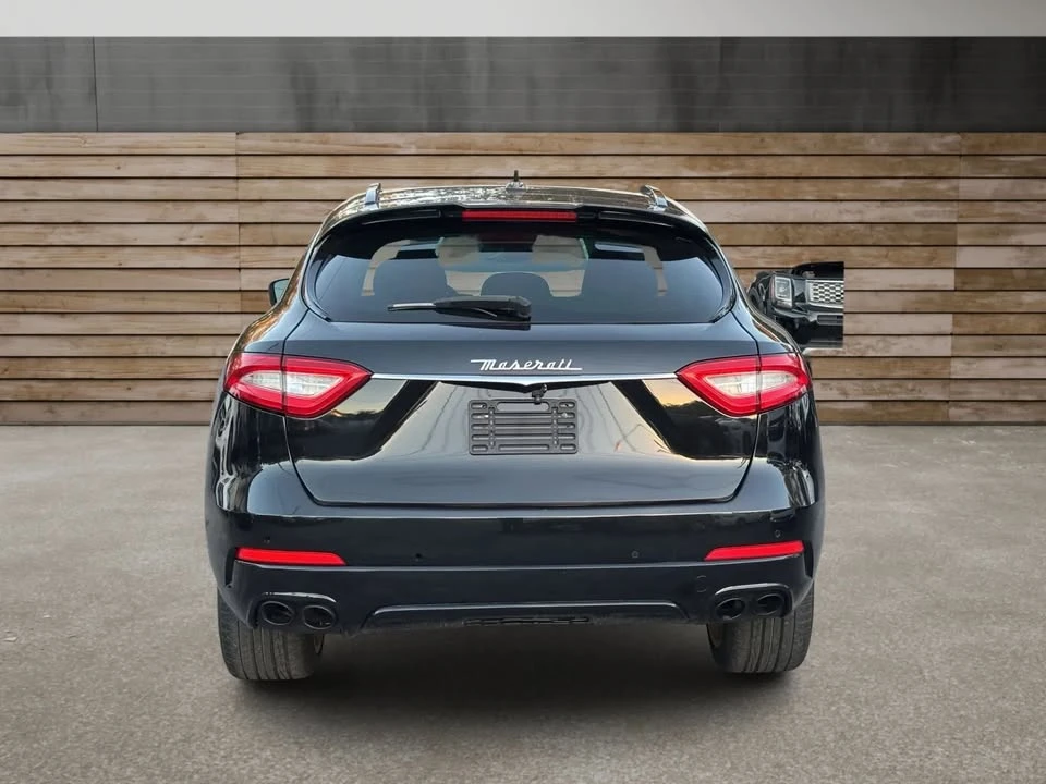 2017 Maserati Levante - Image 6 of 12