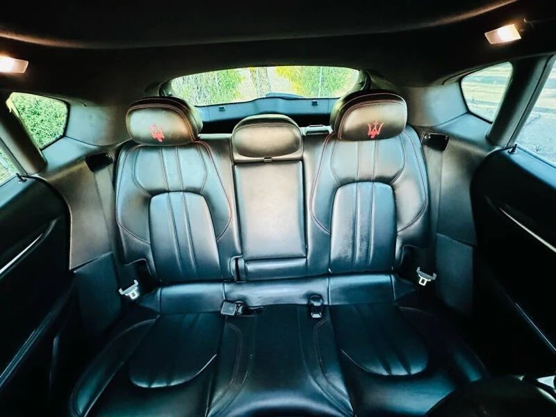2017 Maserati Levante - Image 8 of 16