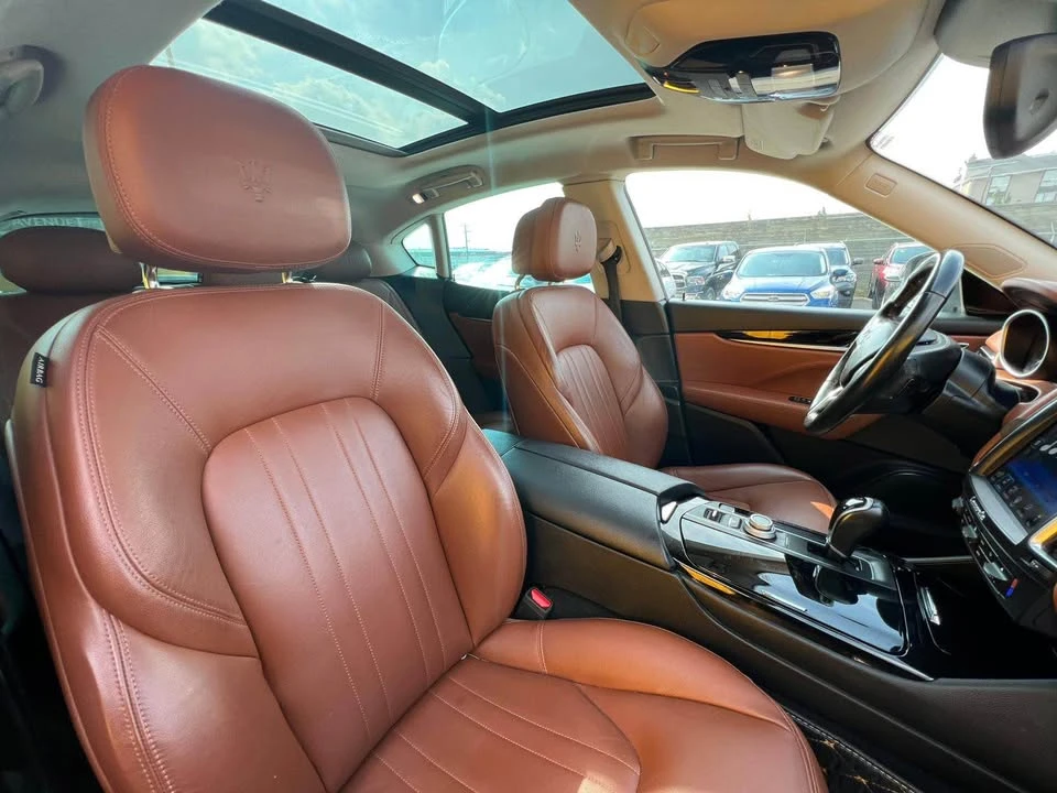 2017 Maserati Levante - Image 17 of 19