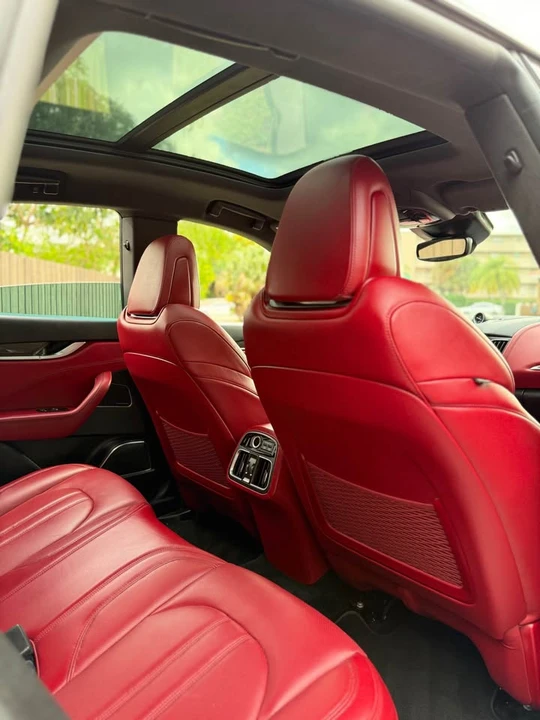 2017 Maserati Levante - Image 11 of 12