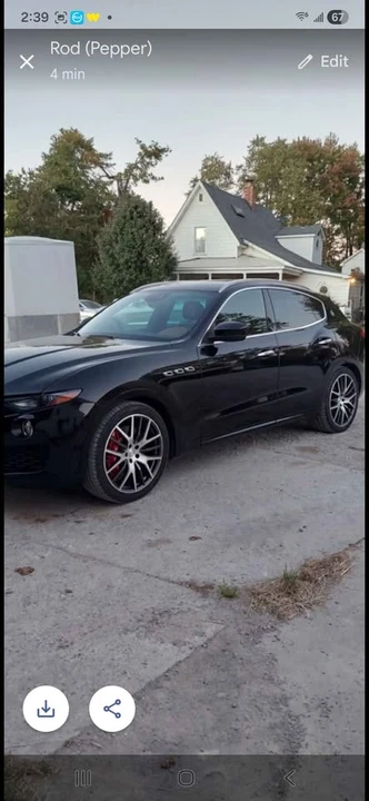 2017 Maserati Levante - Image 2 of 4