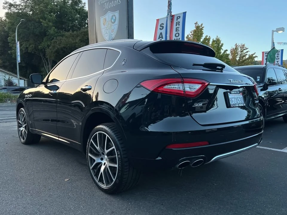 2017 Maserati Levante - Image 5 of 19