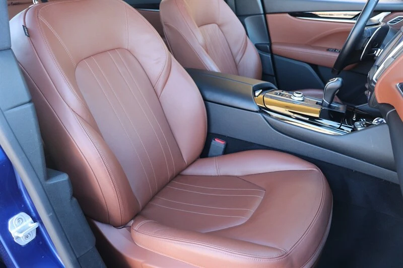 2017 Maserati Levante - Image 12 of 20