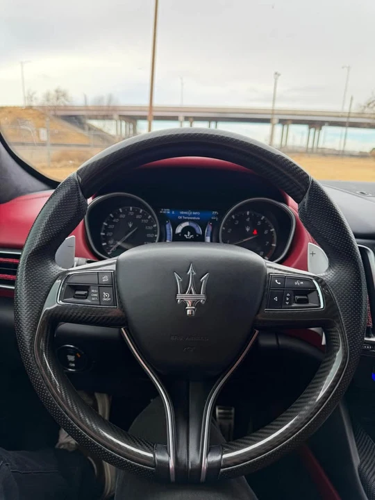 2017 Maserati Levante - Image 9 of 16