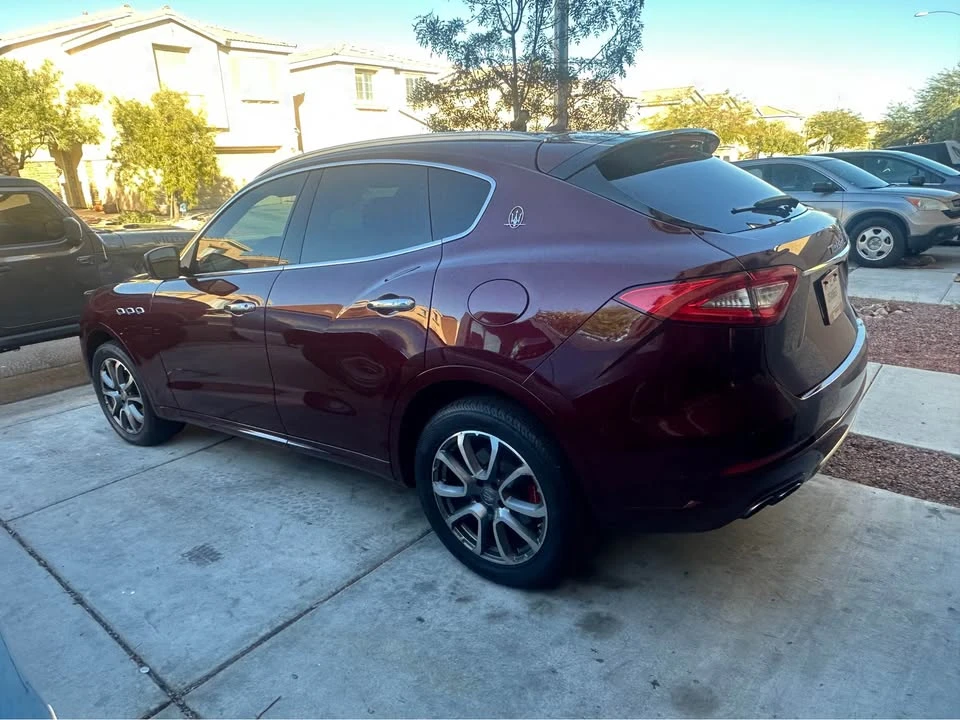 2017 Maserati Levante - Image 2 of 9