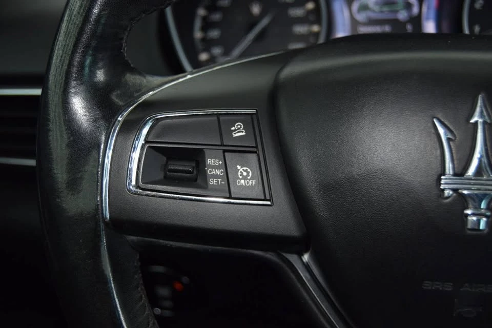 2017 Maserati Levante - Image 17 of 20