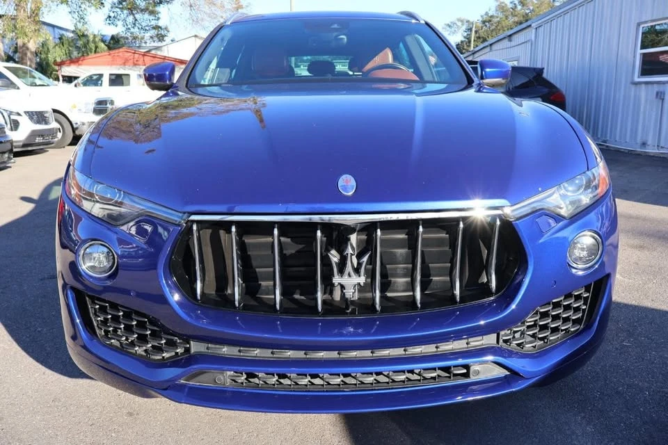 2017 Maserati Levante - Image 2 of 19