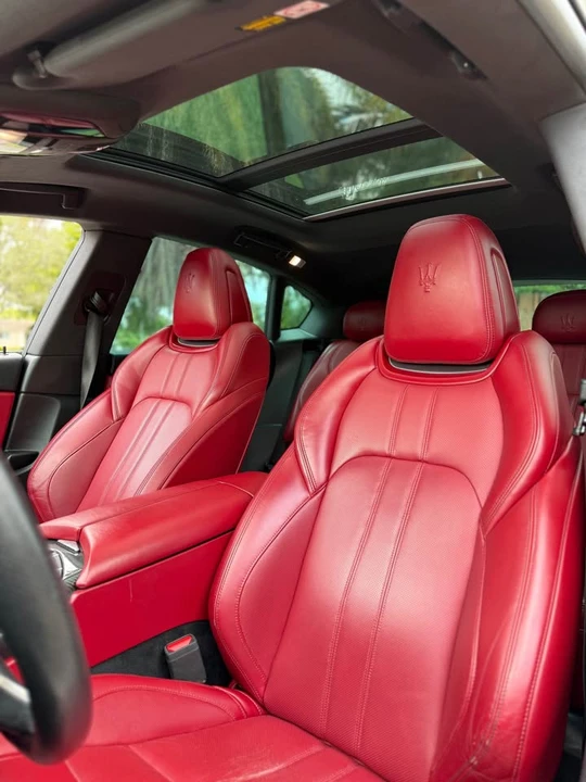 2017 Maserati Levante - Image 7 of 12