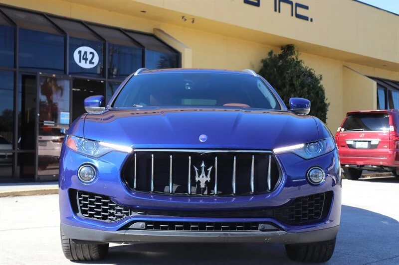 2017 Maserati Levante - Image 8 of 20
