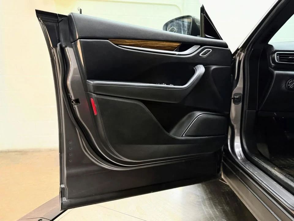 2017 Maserati Levante - Image 12 of 20