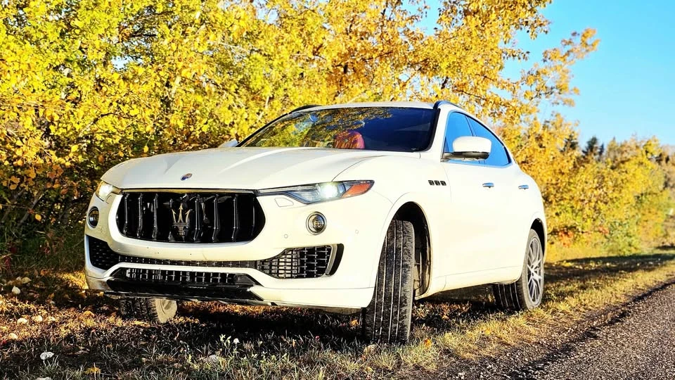 2017 Maserati Levante - Image 4 of 10