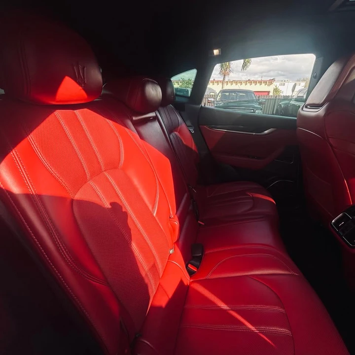 2017 Maserati Levante - Image 12 of 21