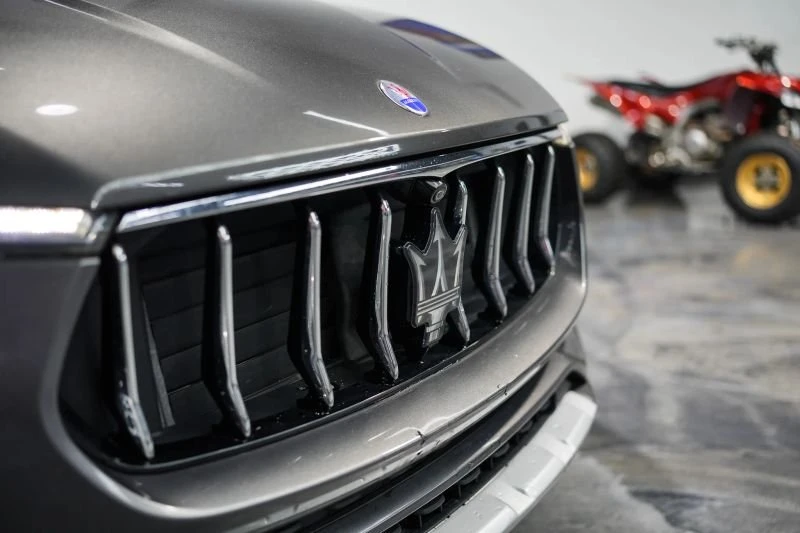 2017 Maserati Levante - Image 4 of 18