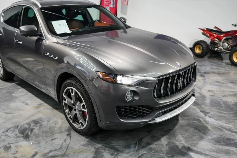 2017 Maserati Levante - Image 11 of 18