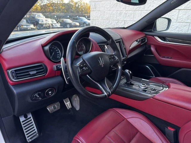 2017 Maserati Levante - Image 9 of 19
