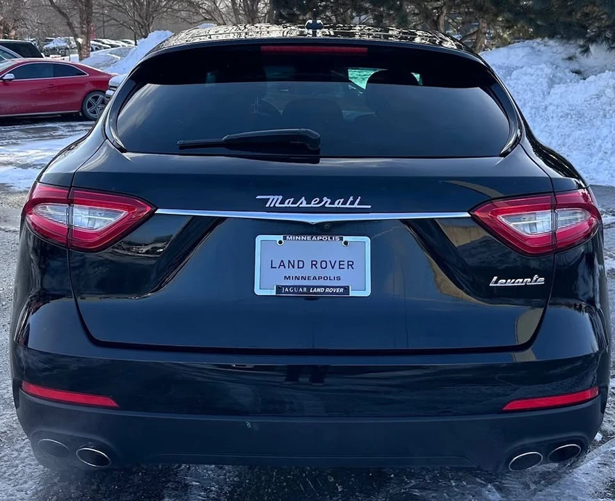 2017 Maserati Levante - Image 6 of 8