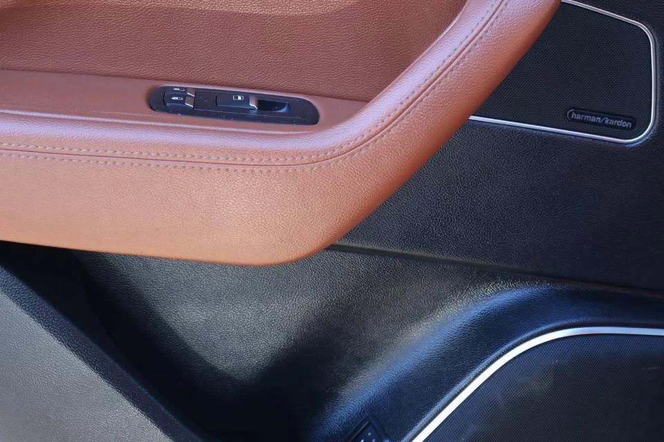2017 Maserati Levante - Image 19 of 20