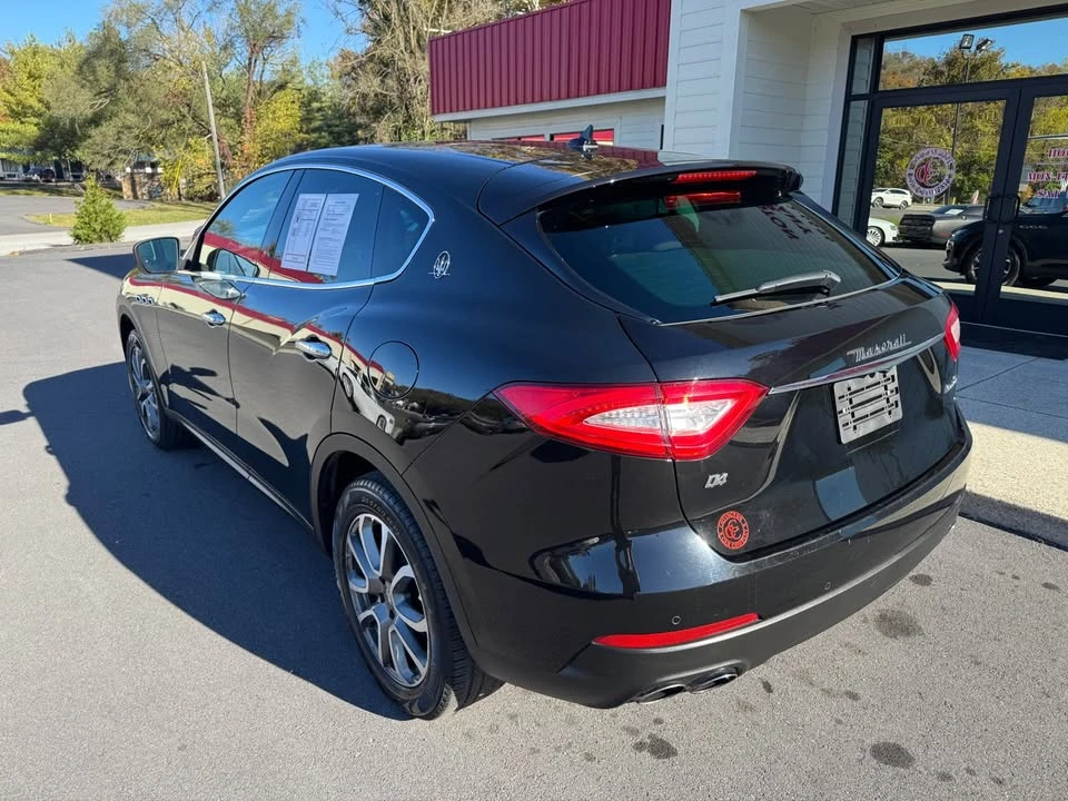 2017 Maserati Levante - Image 4 of 20