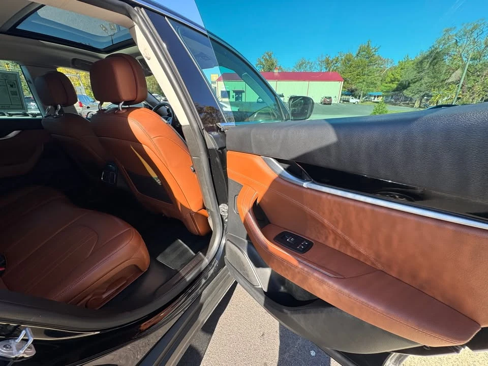 2017 Maserati Levante - Image 15 of 20