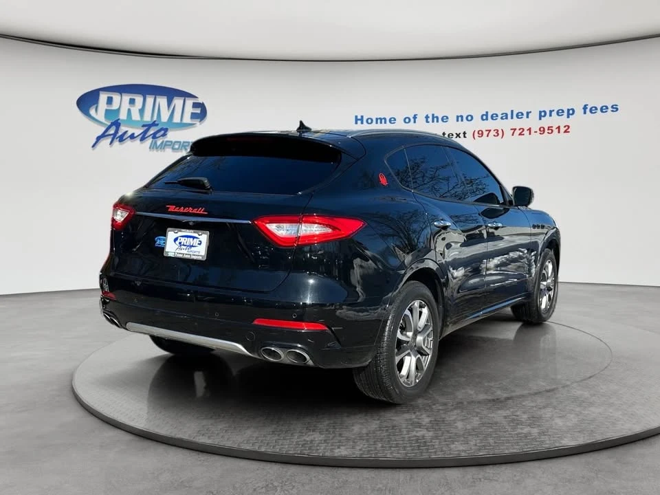2017 Maserati Levante - Image 6 of 9