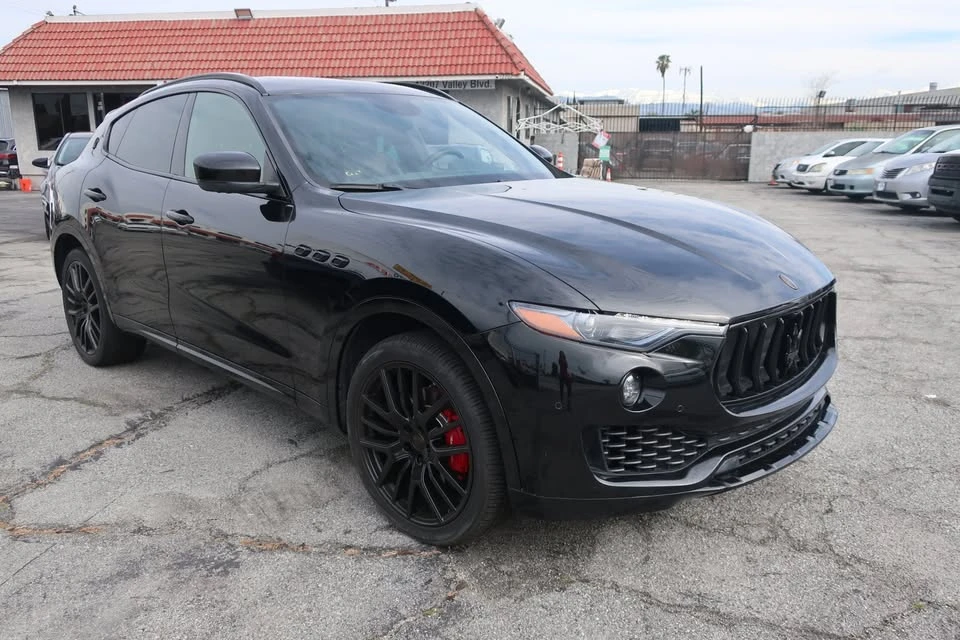 2017 Maserati Levante - Image 5 of 16