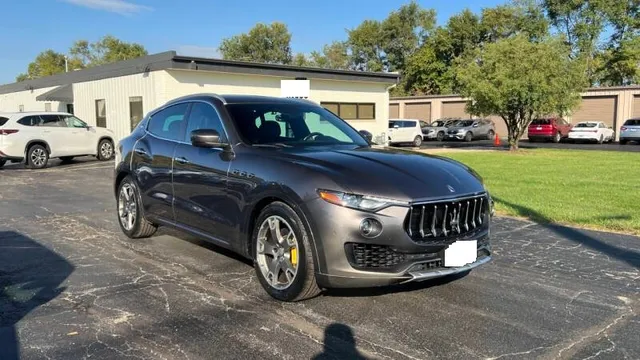 2017 Maserati Levante Levante