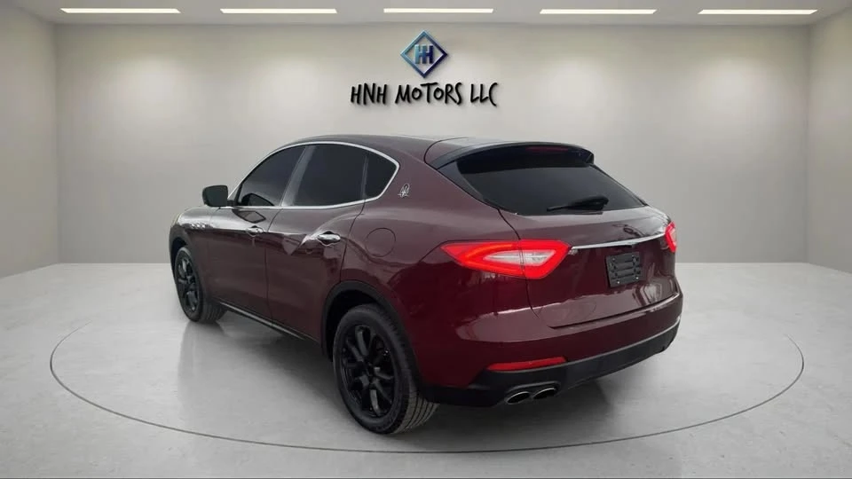 2017 Maserati Levante - Image 3 of 18