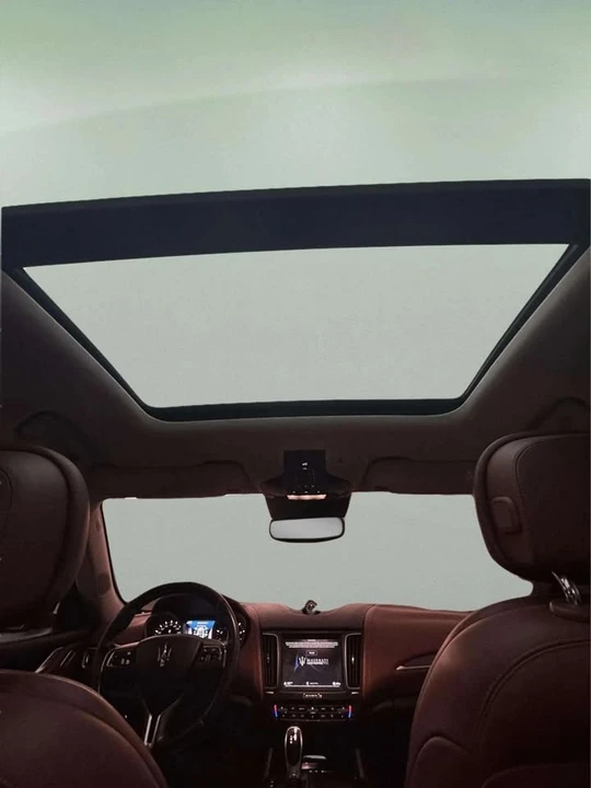 2017 Maserati Levante - Image 13 of 18